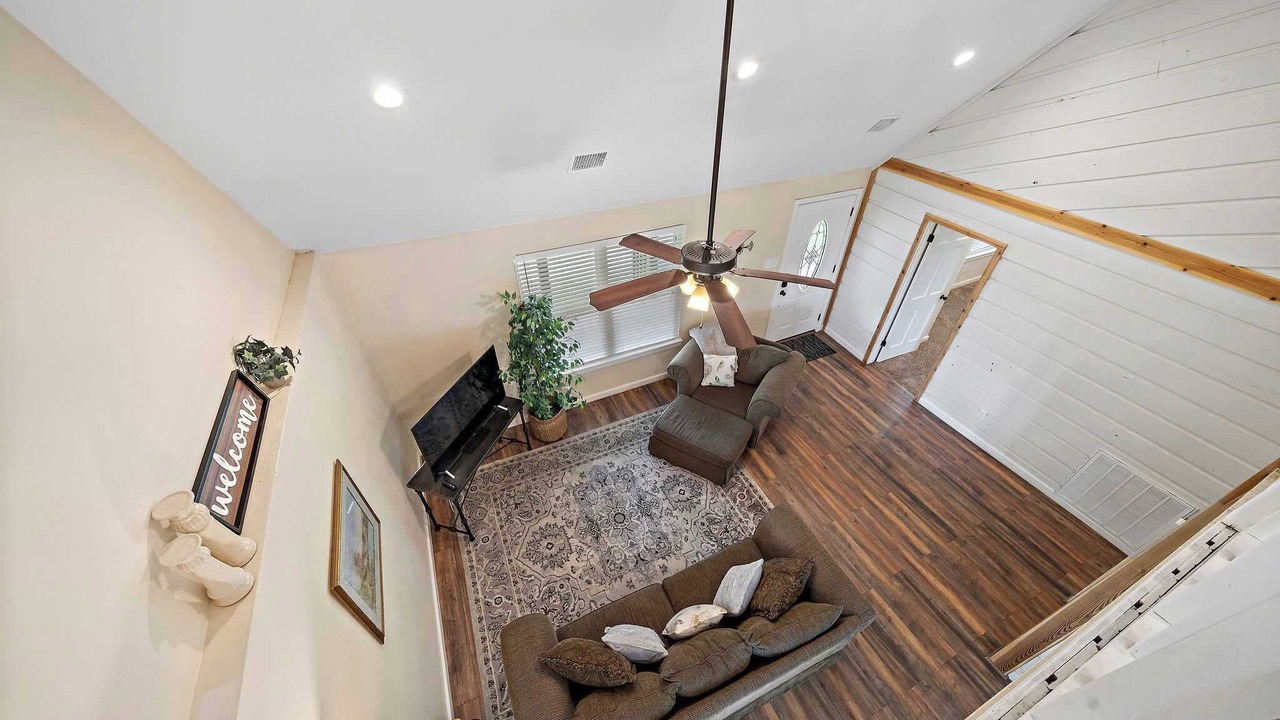 Photo of Bedroom in Baytown