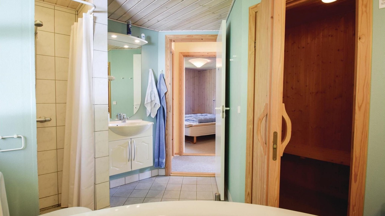 Photo of Bathroom in Østerskov