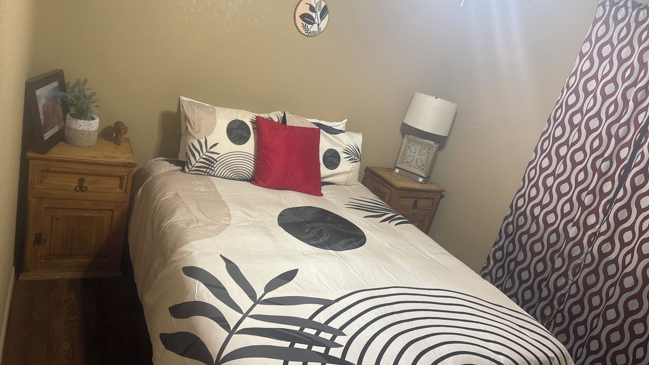 Photo of Bedroom in Cottonwood