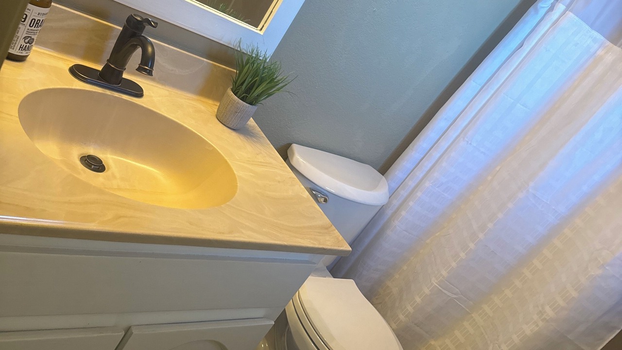 Photo of Bathroom in Cottonwood