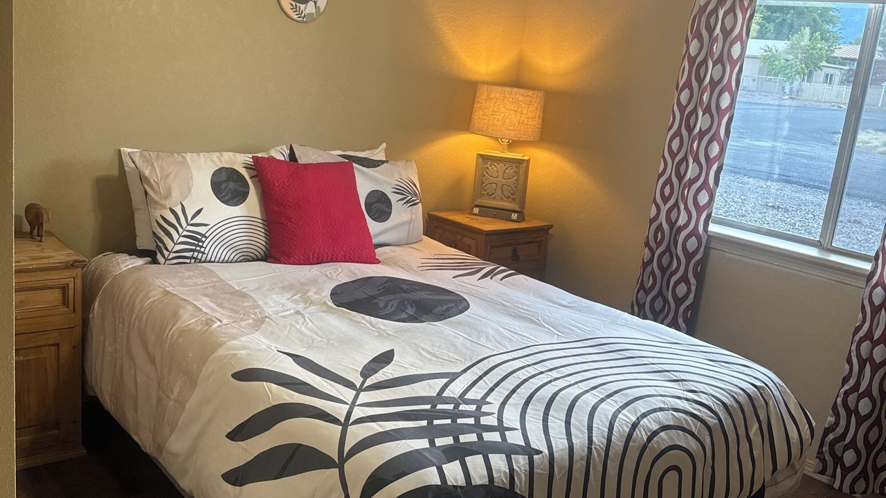 Photo of Bedroom in Cottonwood