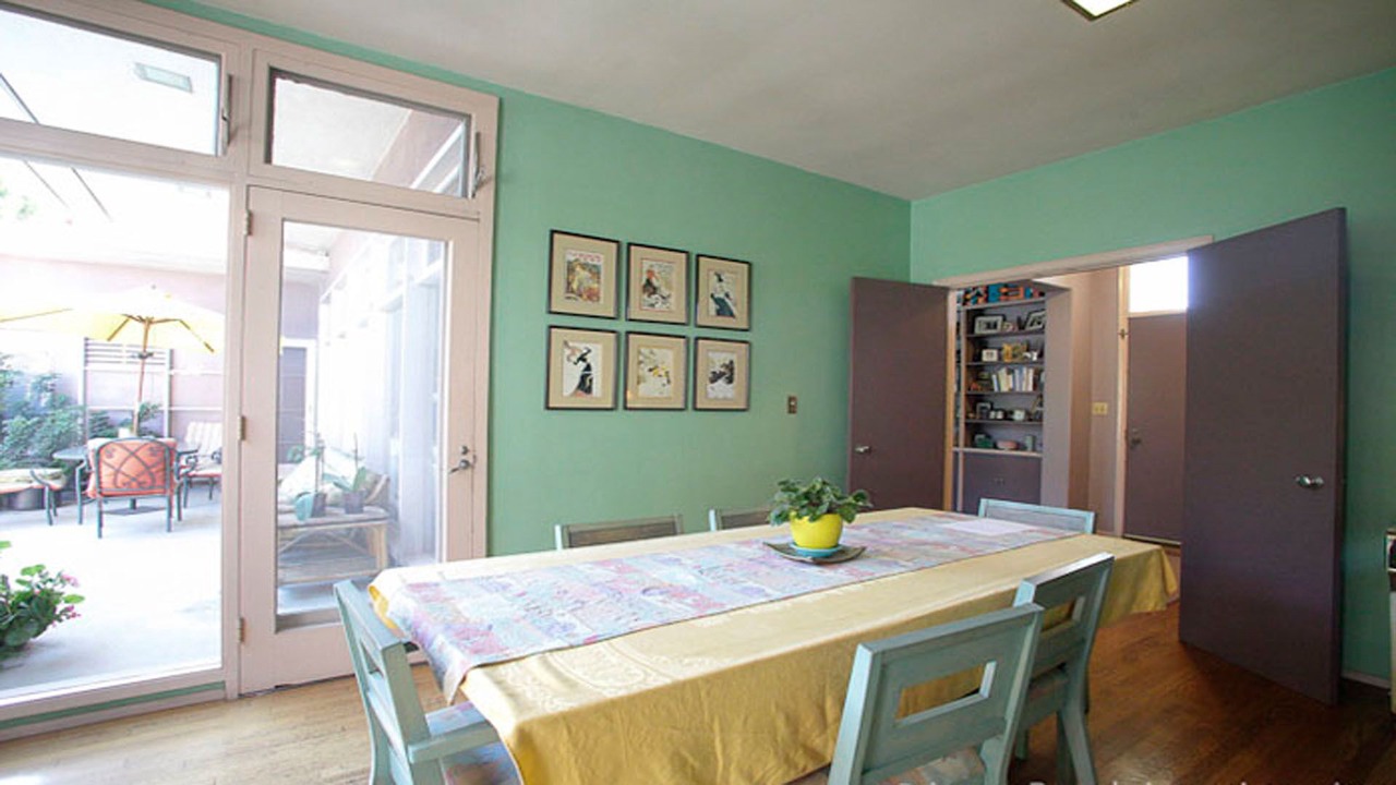 Photo of Bedroom in Bixby Knolls