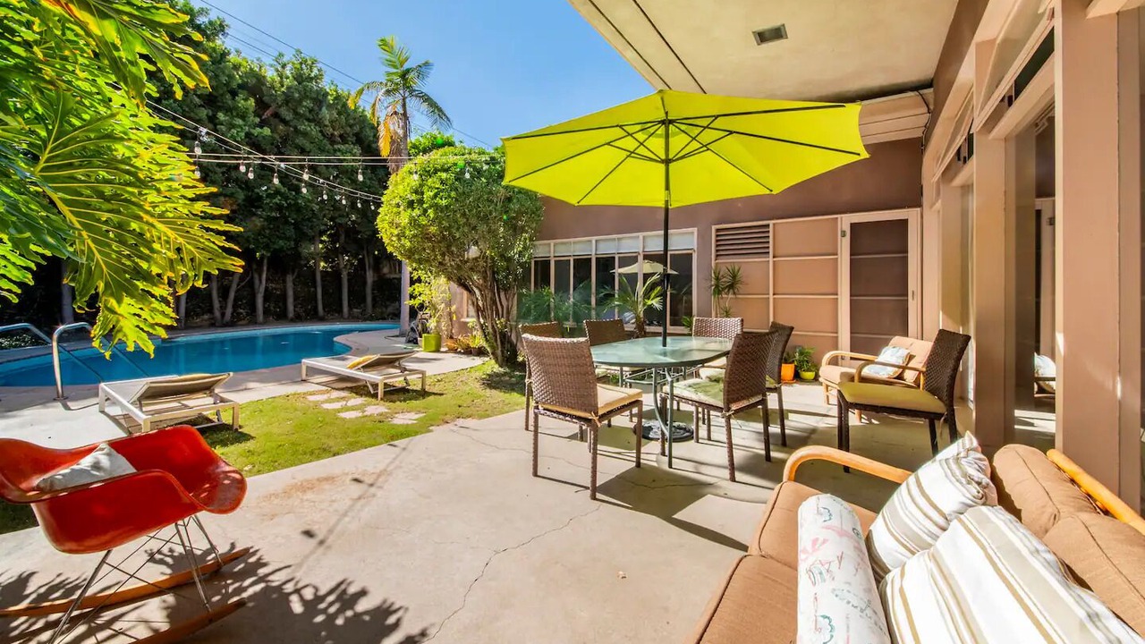 Photo of Bedroom in Bixby Knolls