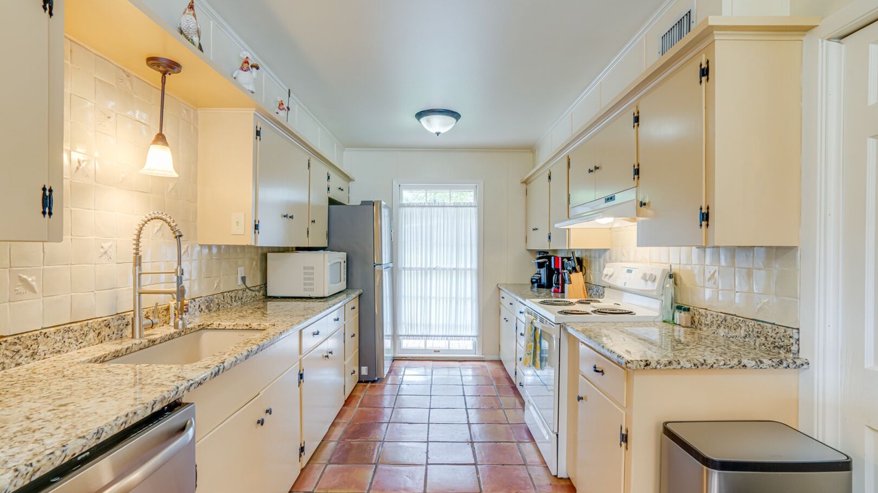 Photo of Kitchen in North San Antonio - SAT