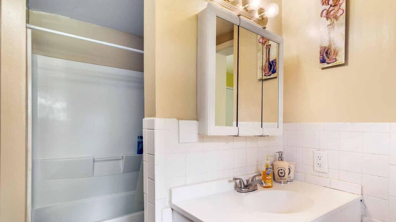 Photo of Bathroom in Orange Park