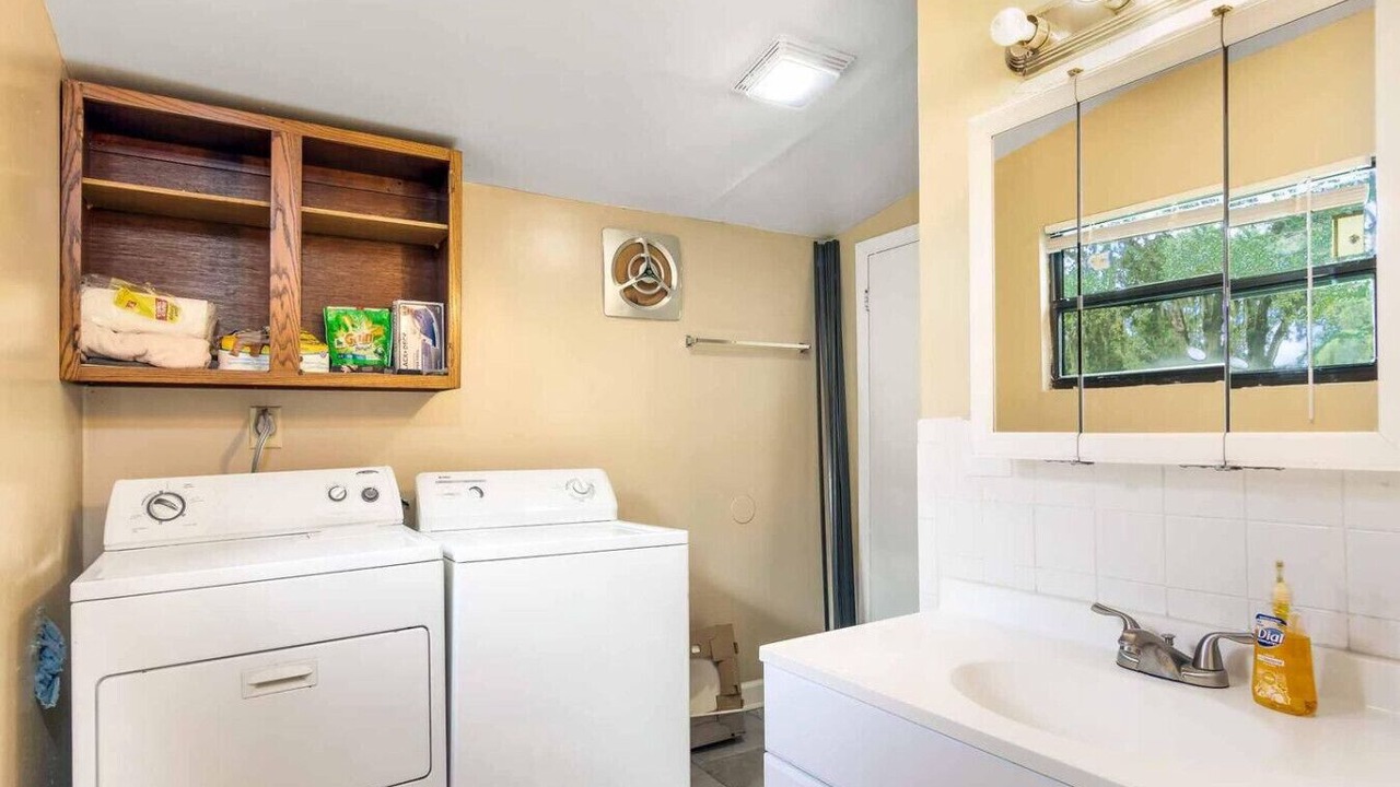 Photo of Bathroom in Orange Park