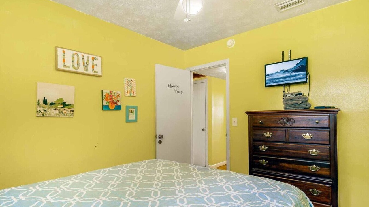 Photo of Bedroom in Orange Park