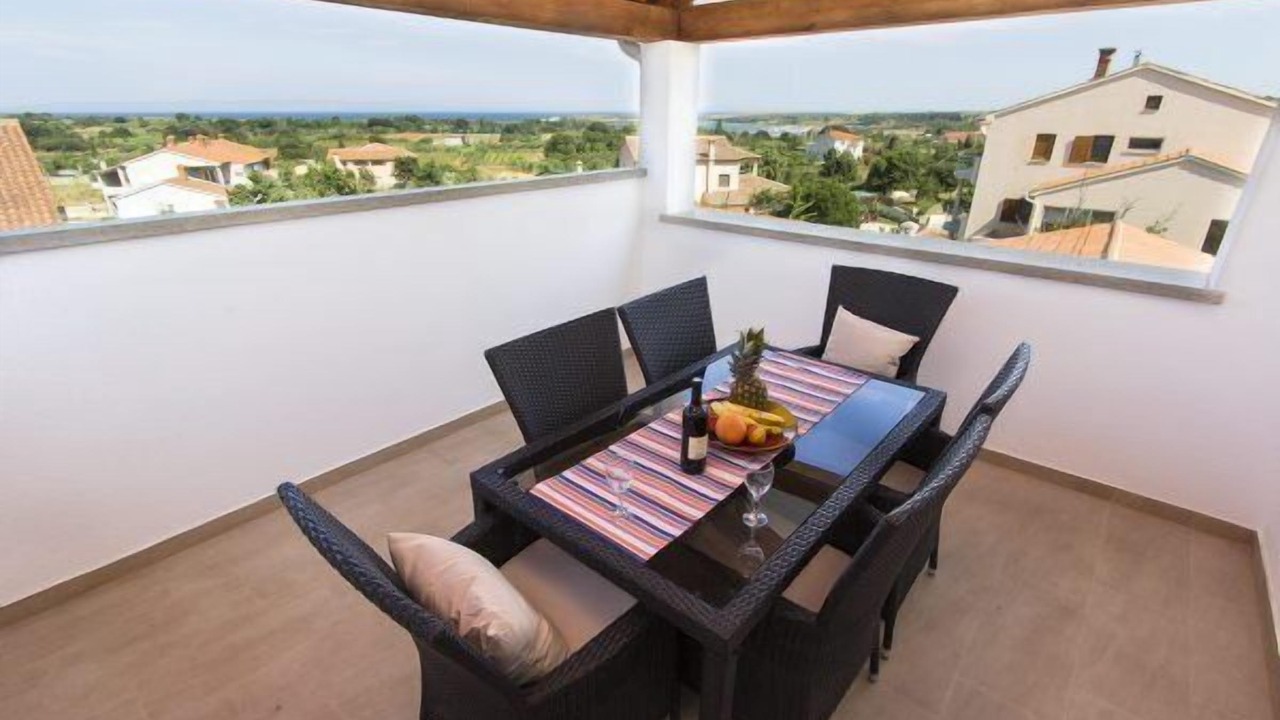 Photo of Outdoor in Liznjan