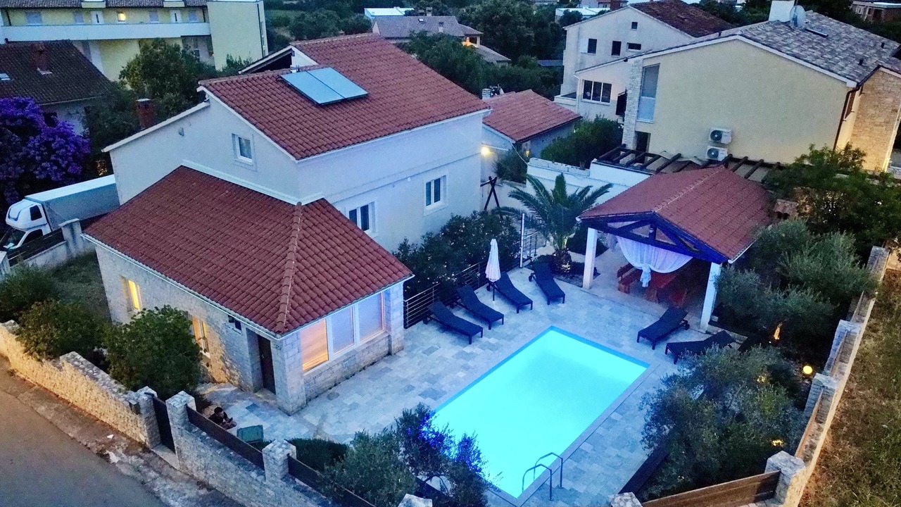 Photo of Outdoor in Liznjan