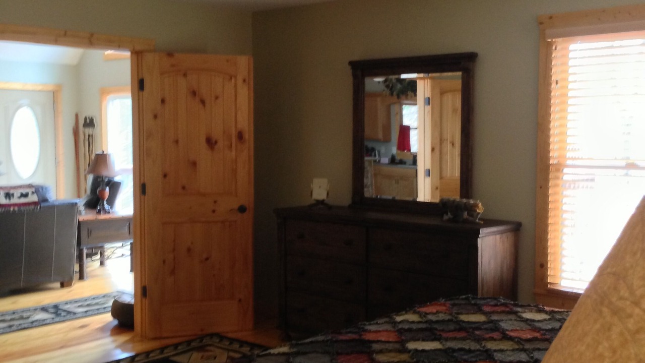 Photo of Bedroom in Ellijay