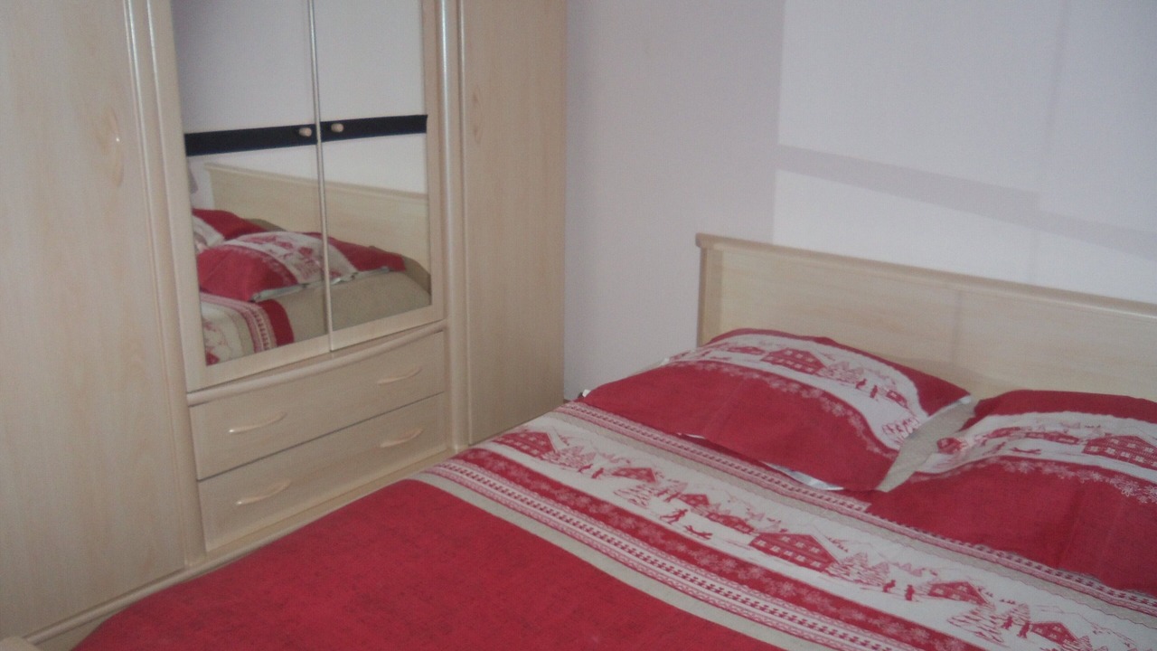 Photo of Bedroom in Puy-Saint-Pierre