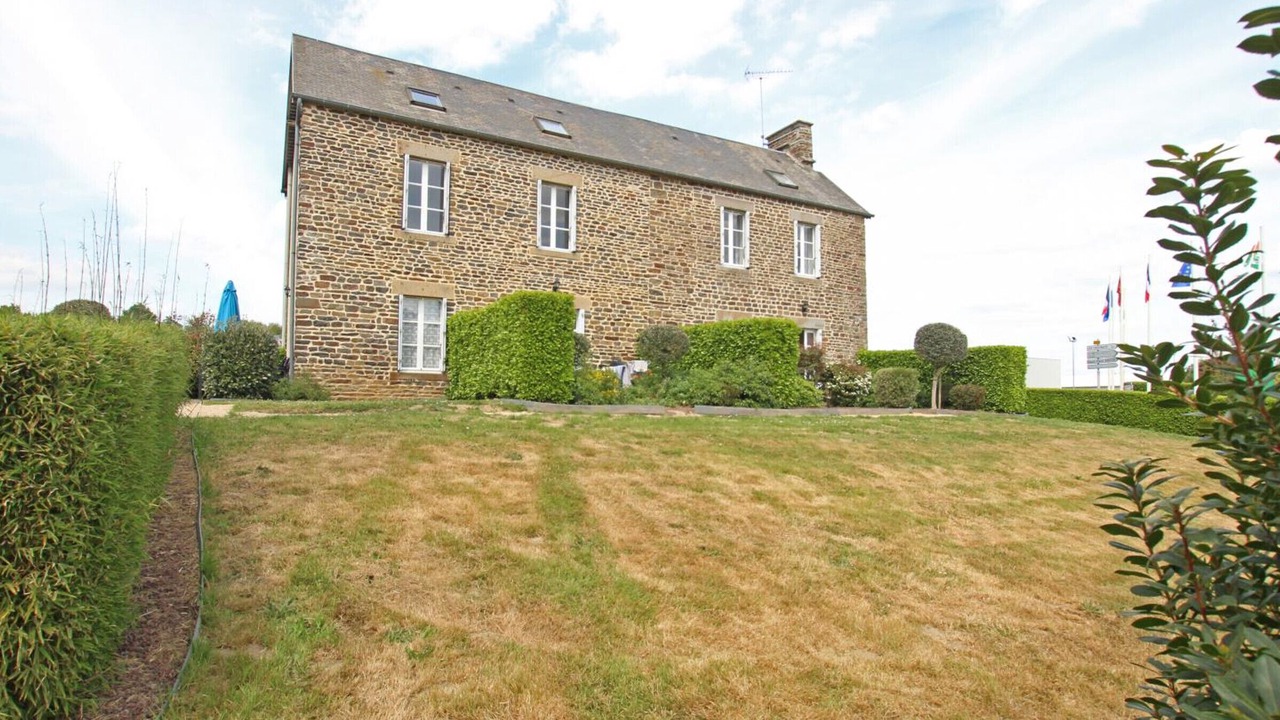 Photo of Outdoor in Brecey