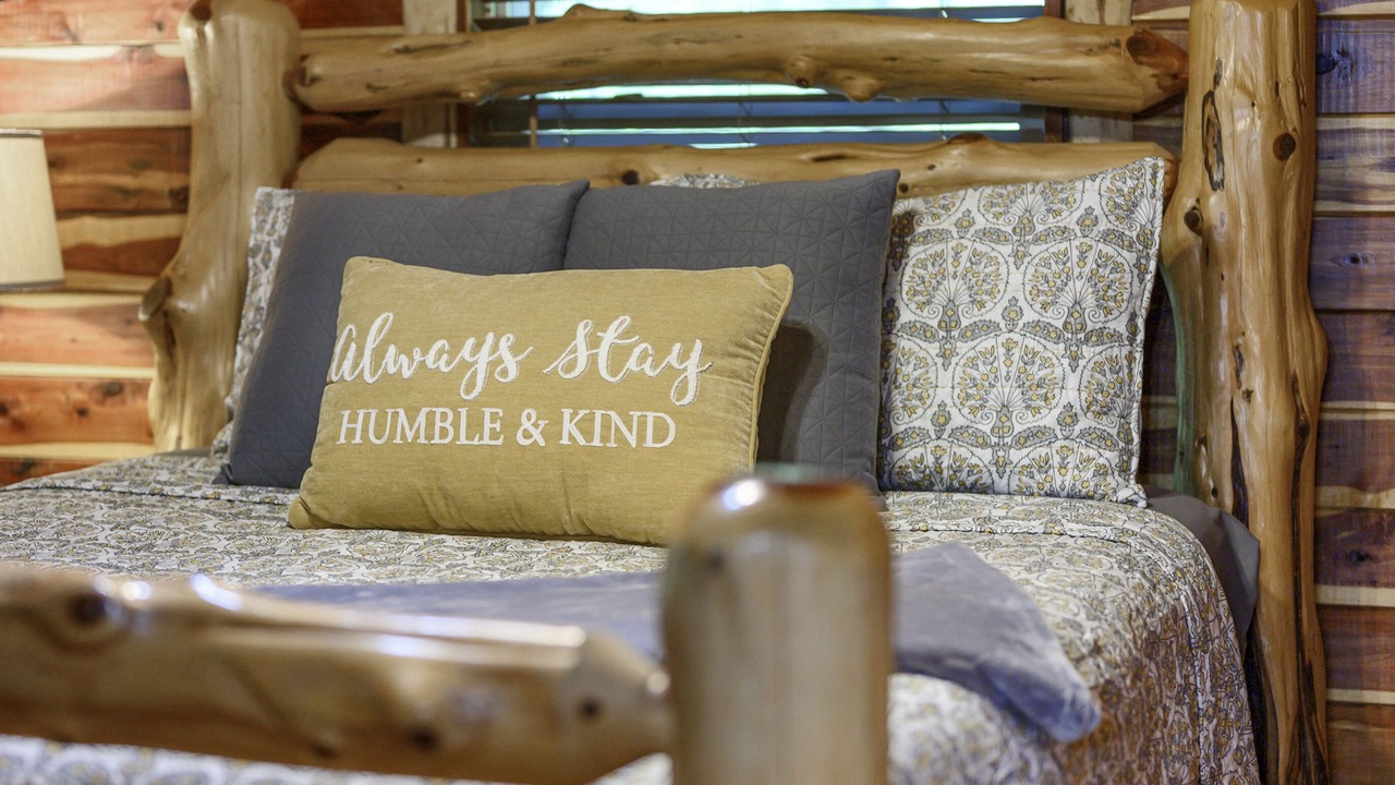 Photo of Bedroom in Smithville