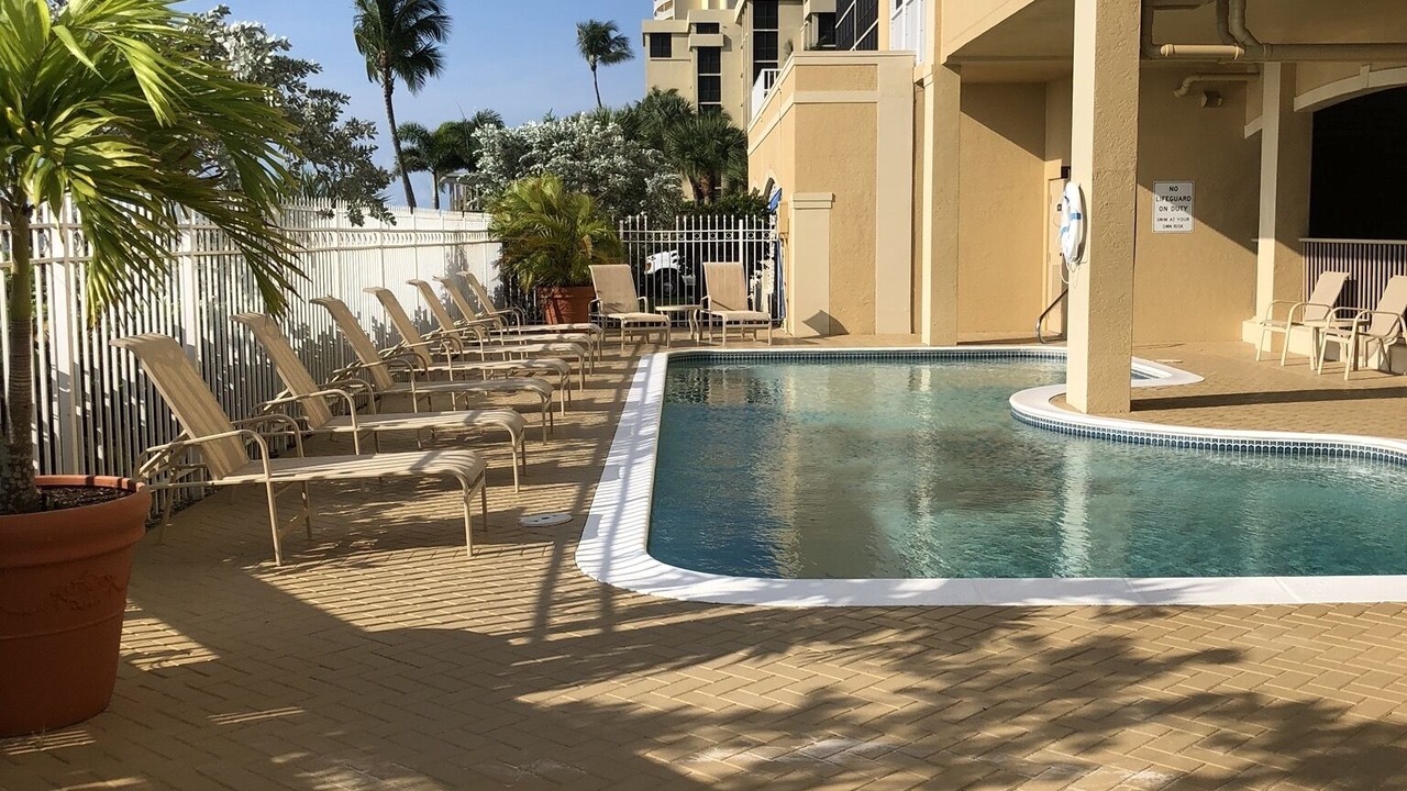 Photo of Outdoor in Vanderbilt Beach