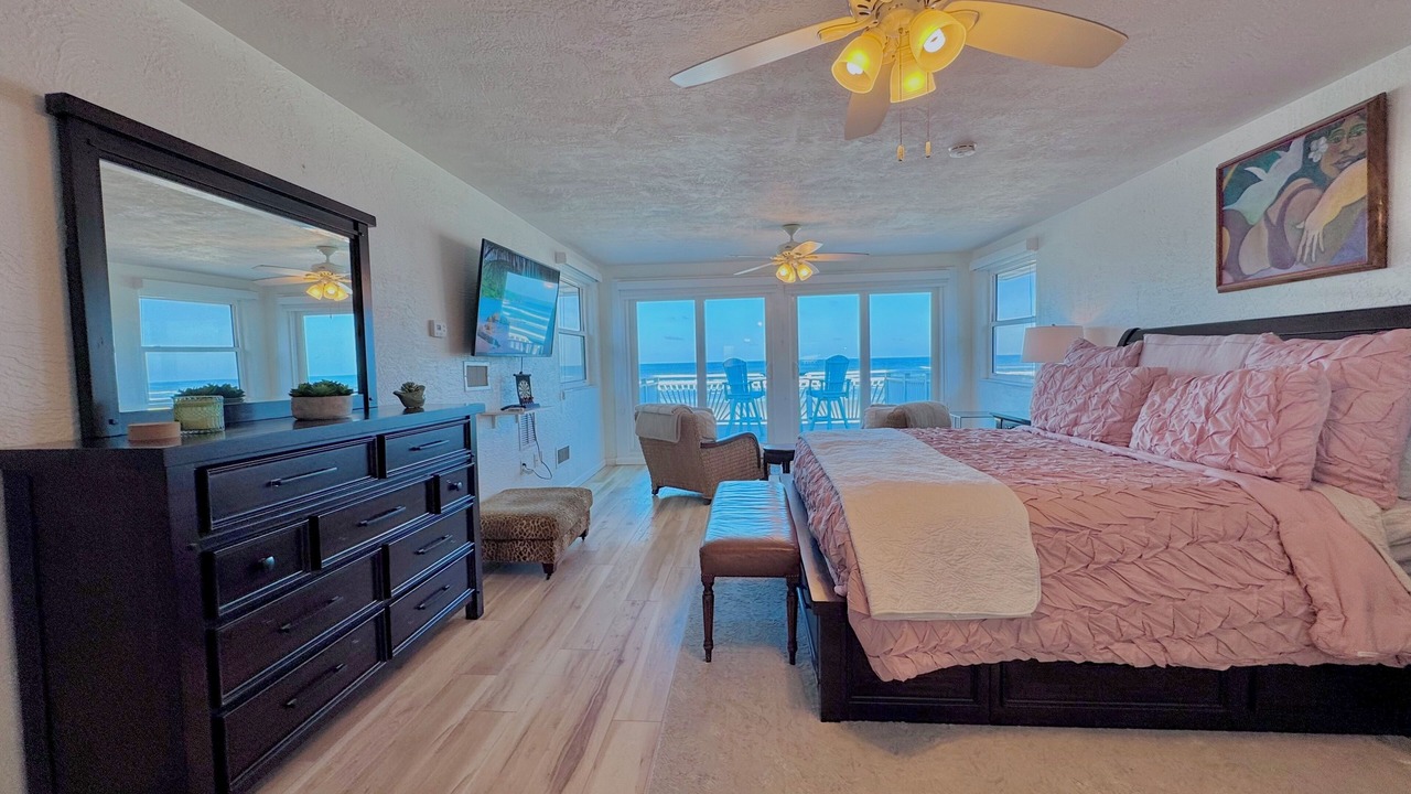 Photo of Others in Boardwalk