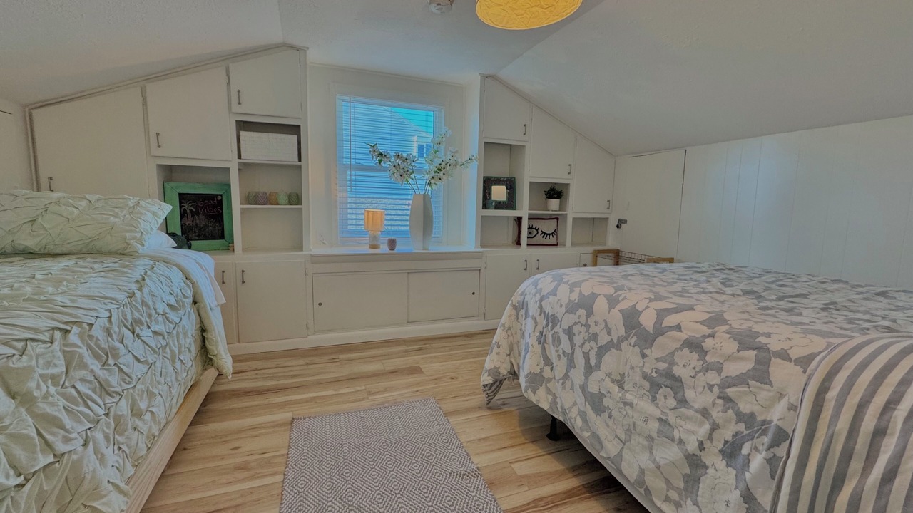 Photo of Others in Boardwalk