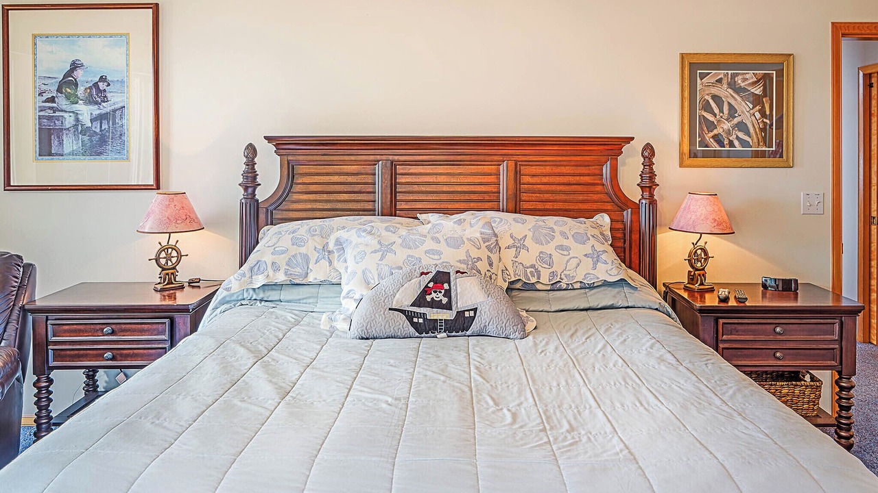 Photo of Bedroom in Moclips