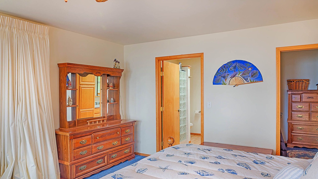 Photo of Bedroom in Moclips