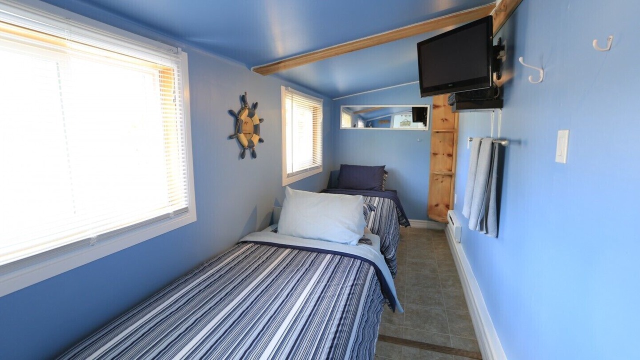 Photo of Bedroom in Wasaga Beach