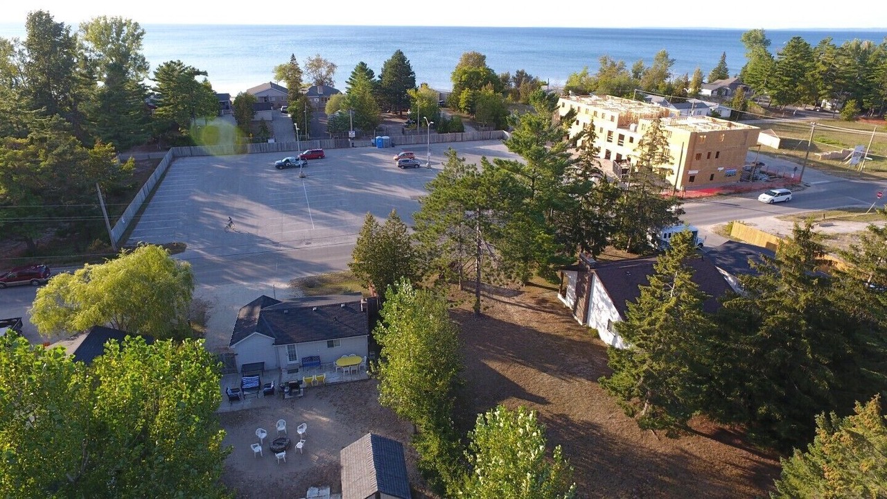 Photo of Outdoor in Wasaga Beach