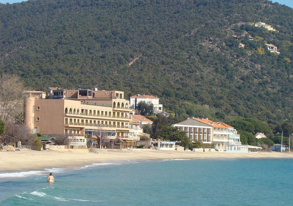 Photo of Others in Cavaliere Beach