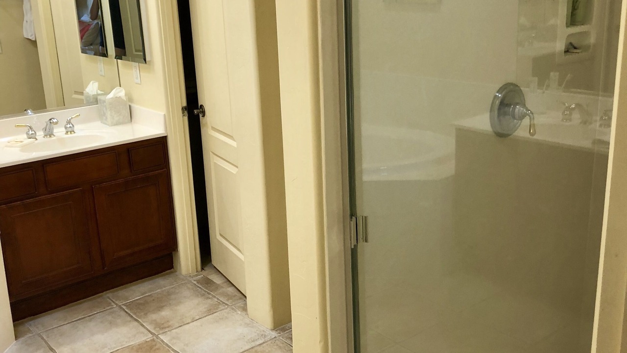 Photo of Bathroom in Starr Pass