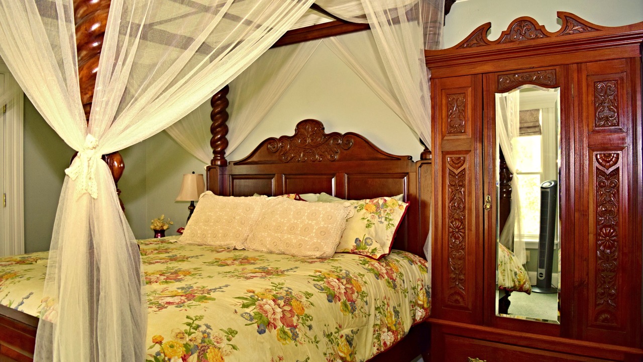 Photo of Others in Manitou Springs Historic District