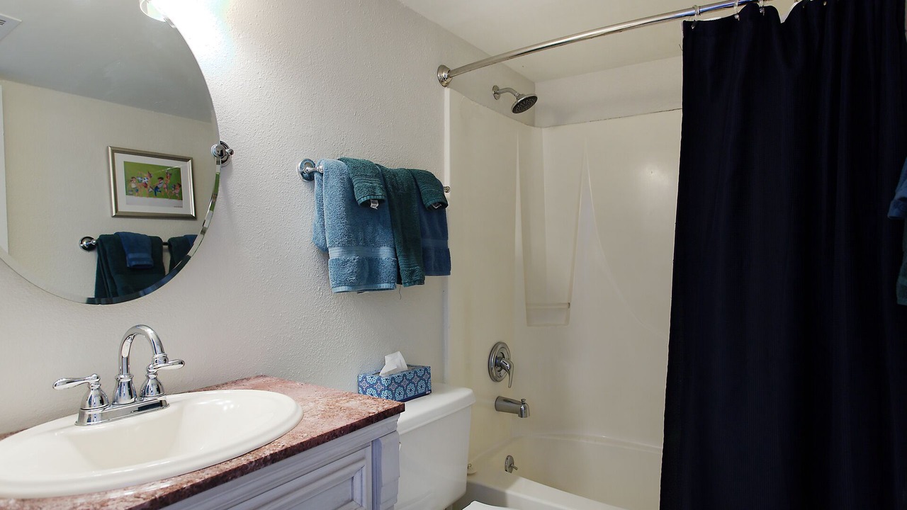 Photo of Bathroom in Gulf Shores