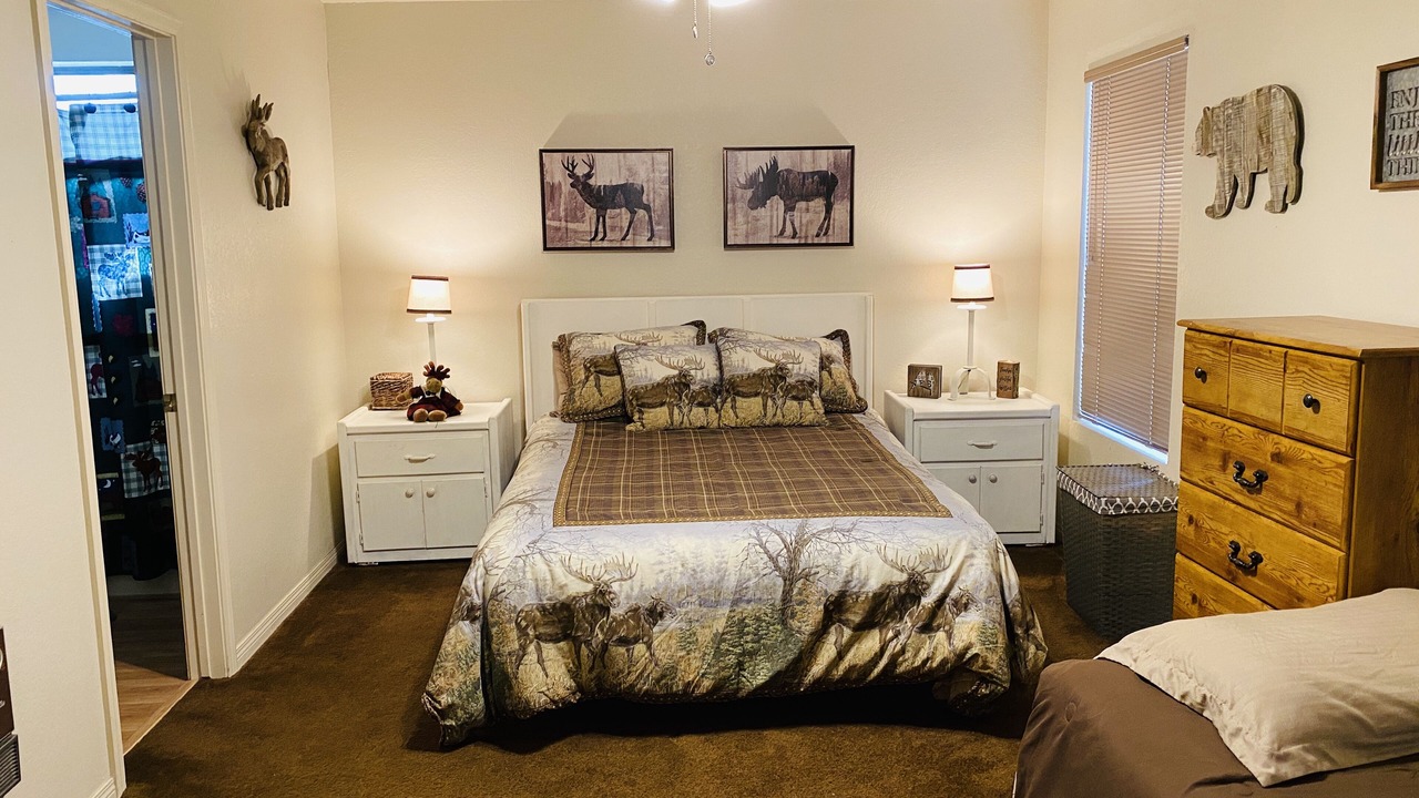 Photo of Bedroom in Pinetop