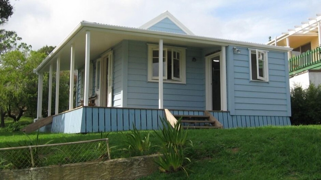 Photo of Others in Cable Bay