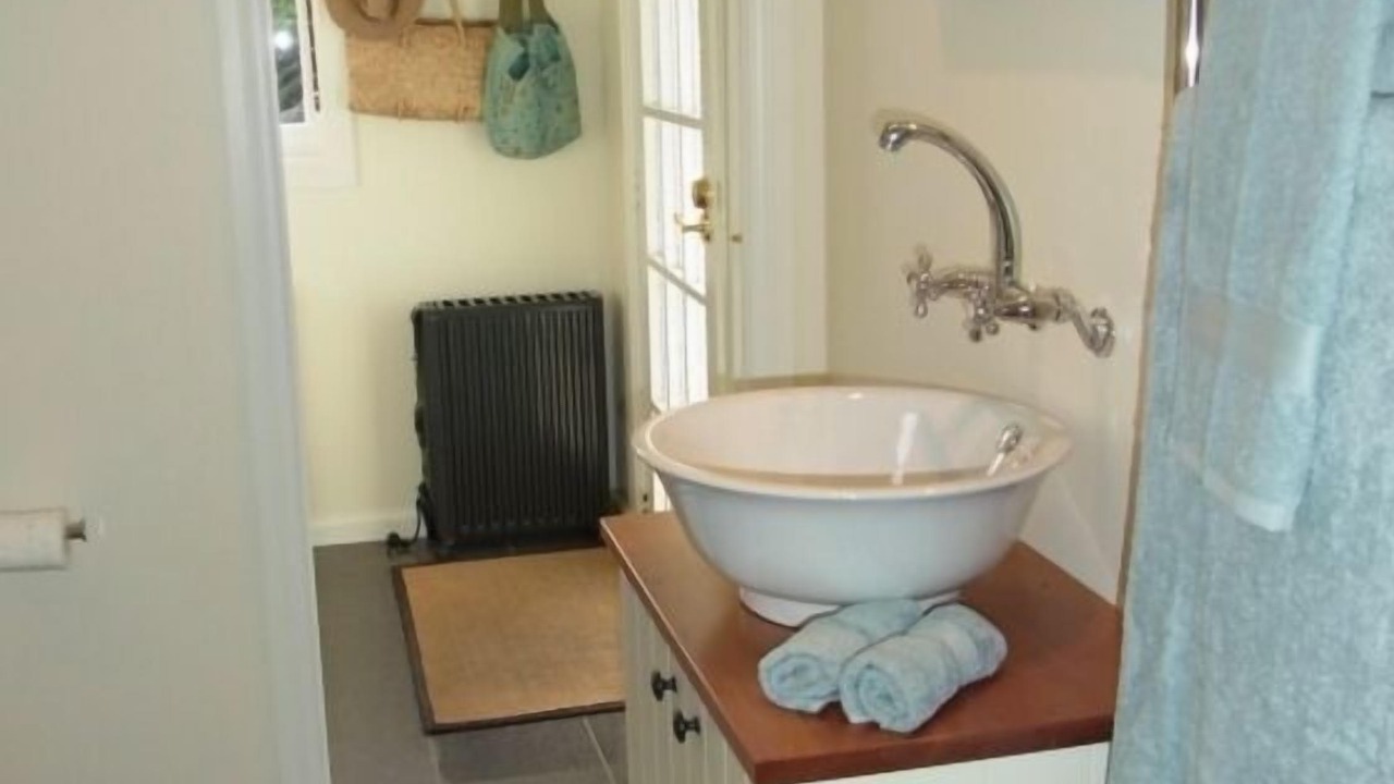 Photo of Bathroom in Cable Bay