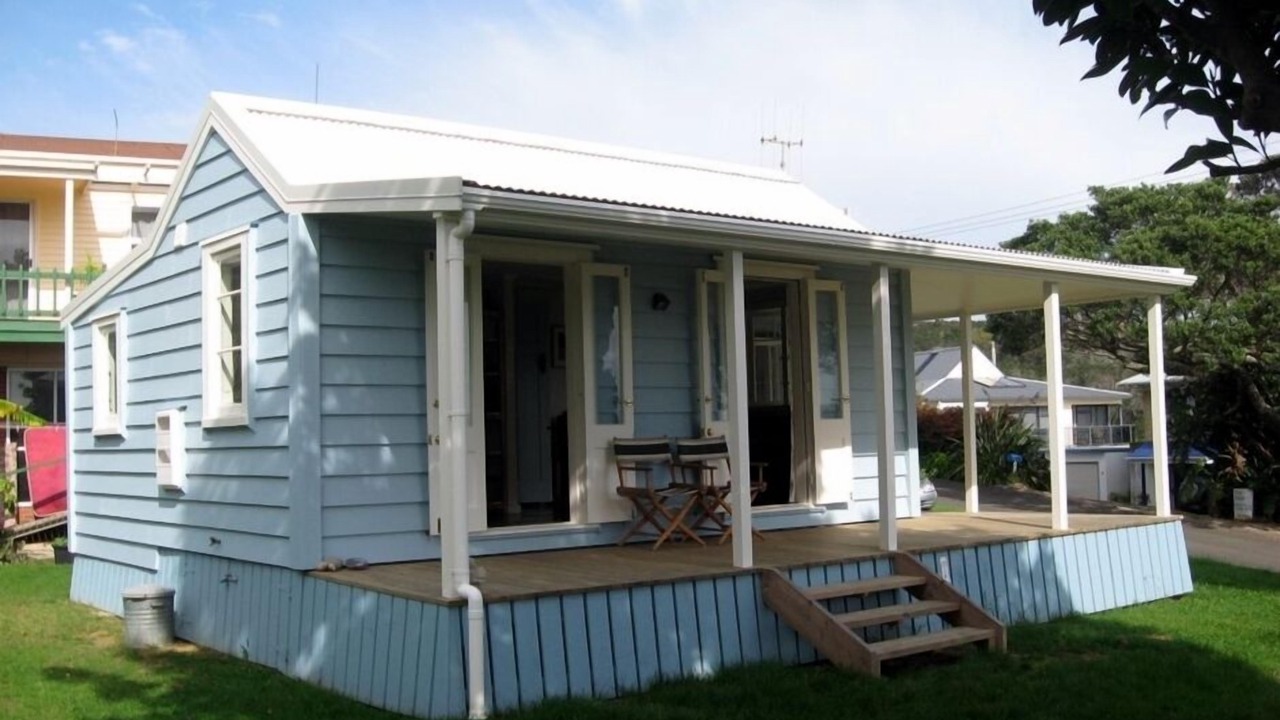 Photo of Others in Cable Bay