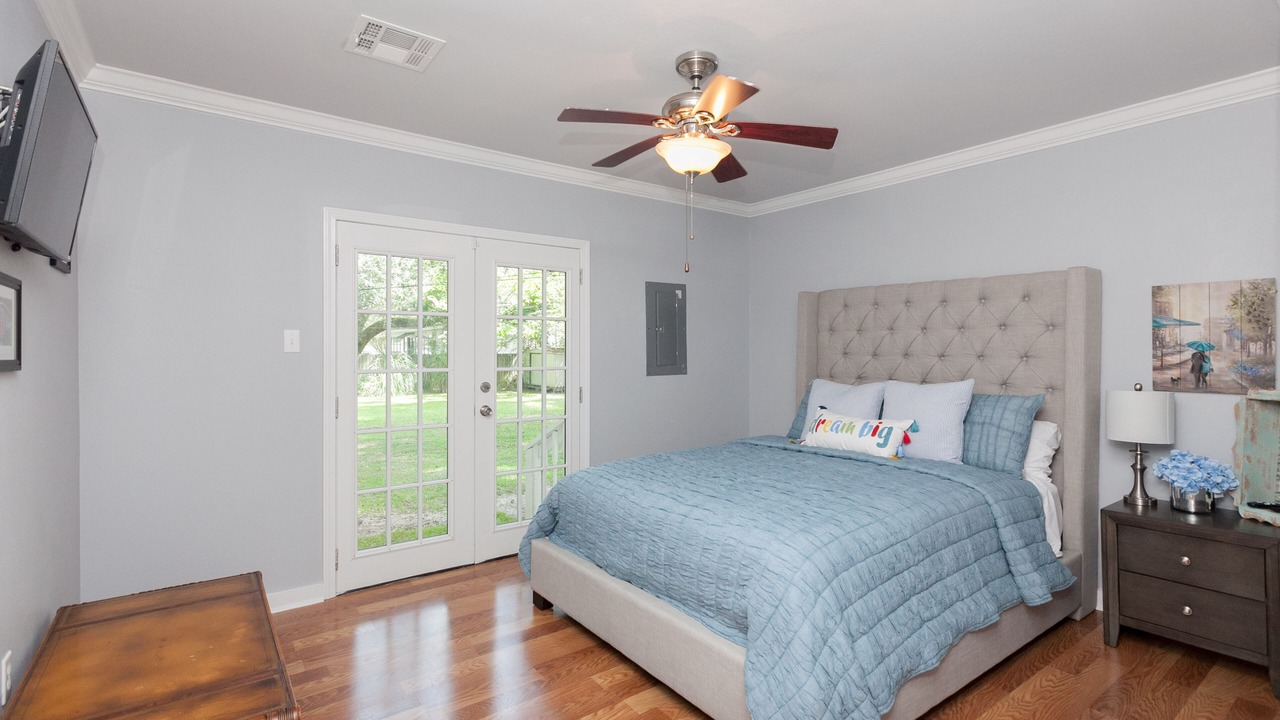Photo of Bedroom in Mid City South