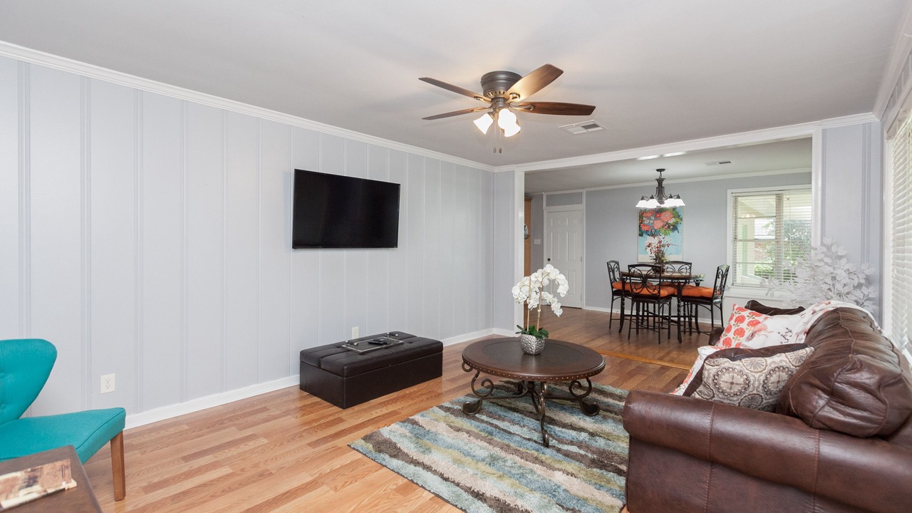 Photo of Livingroom in Mid City South