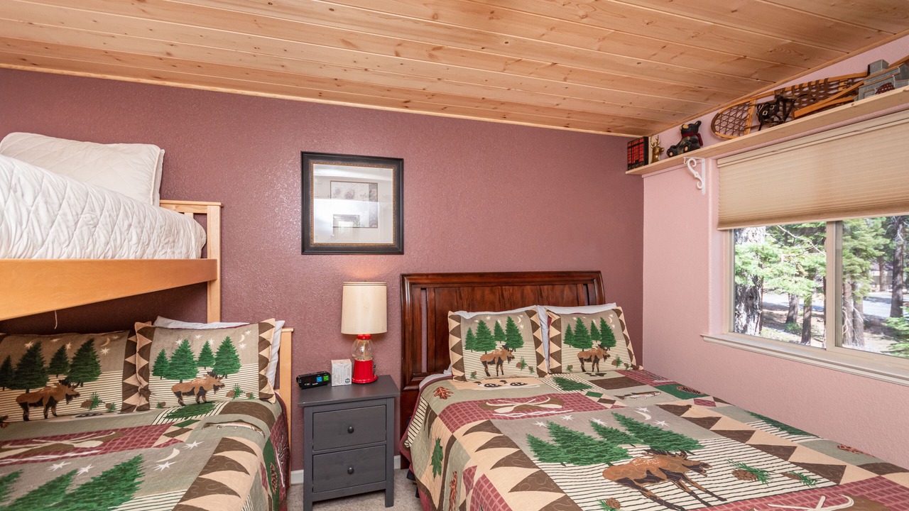 Photo of Bedroom in Carnelian Bay