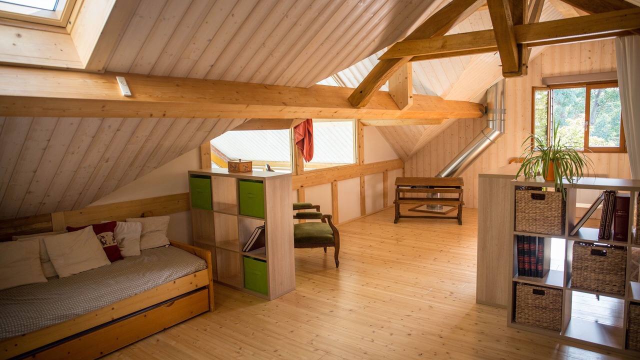 Photo of Bedroom in Jouy-le-Potier