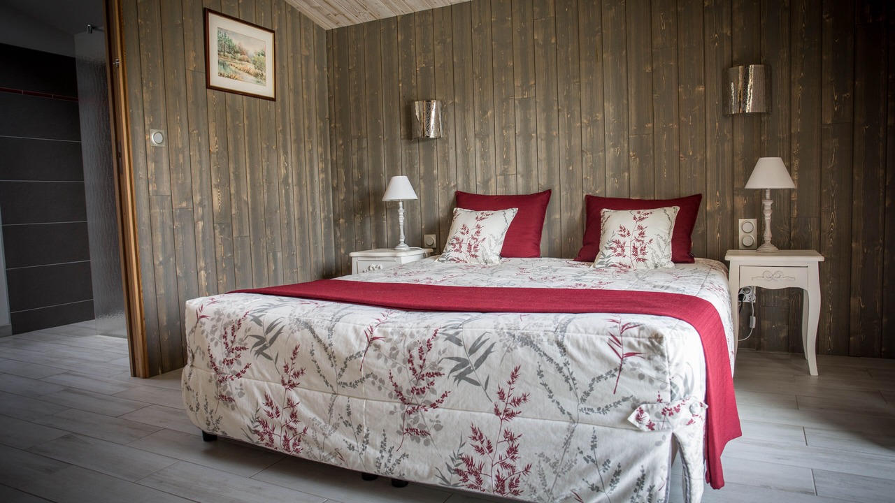 Photo of Bedroom in Jouy-le-Potier