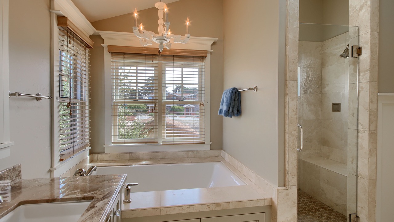Photo of Bathroom in Marine Terrace