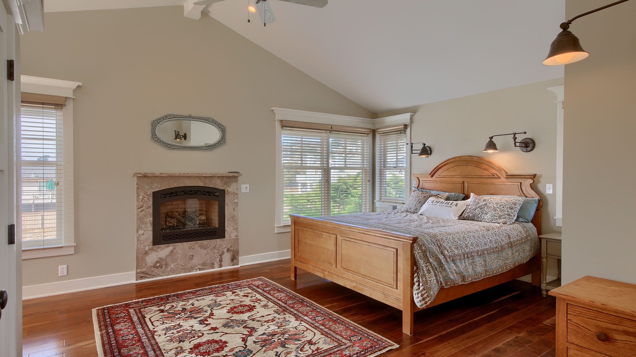 Photo of Bedroom in Marine Terrace