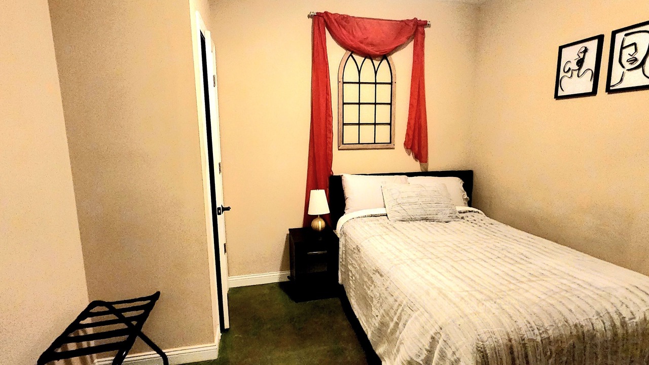 Photo of Bedroom in Columbia