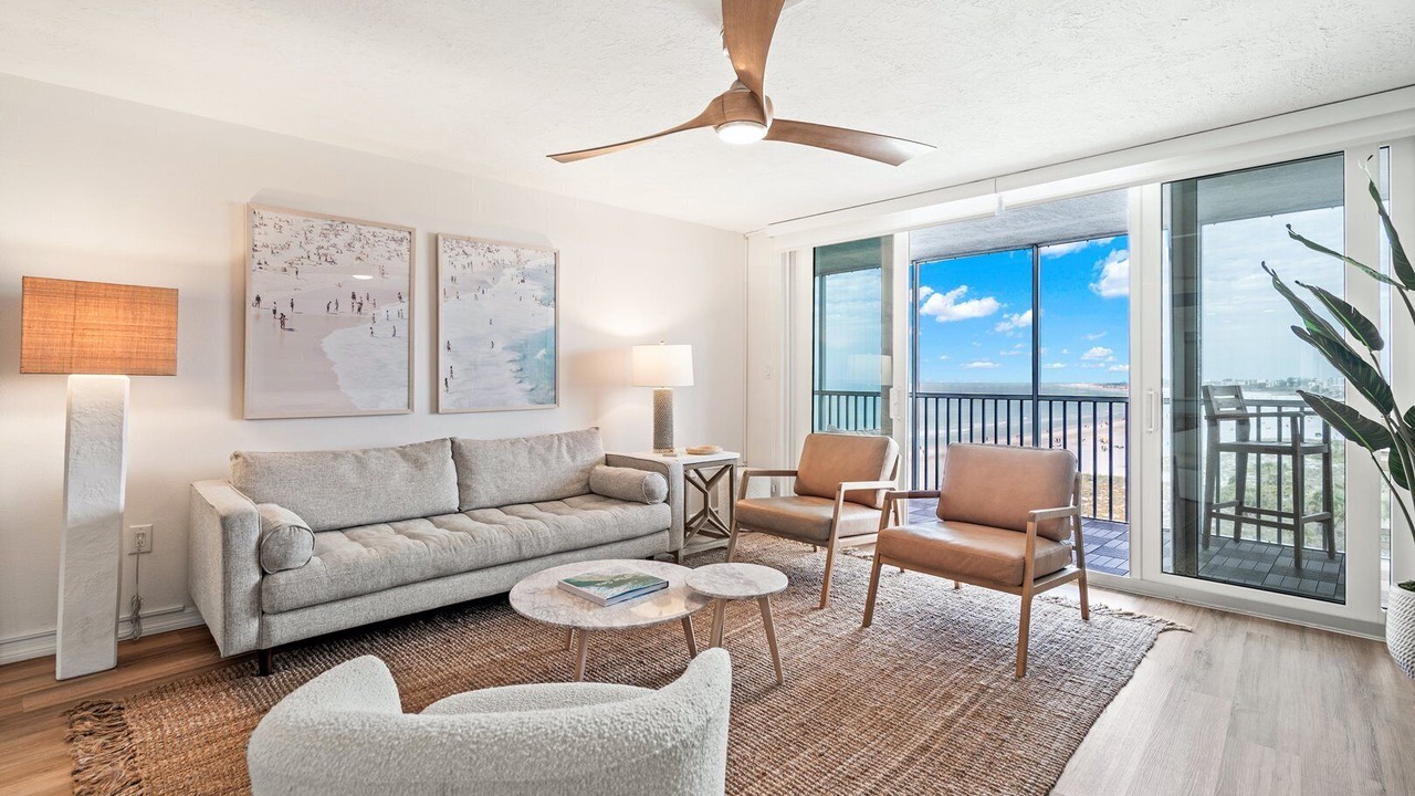Photo of Livingroom in Siesta Key