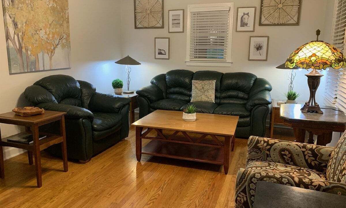 Photo of Livingroom in Brevard