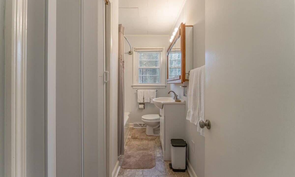 Photo of Bathroom in Brevard