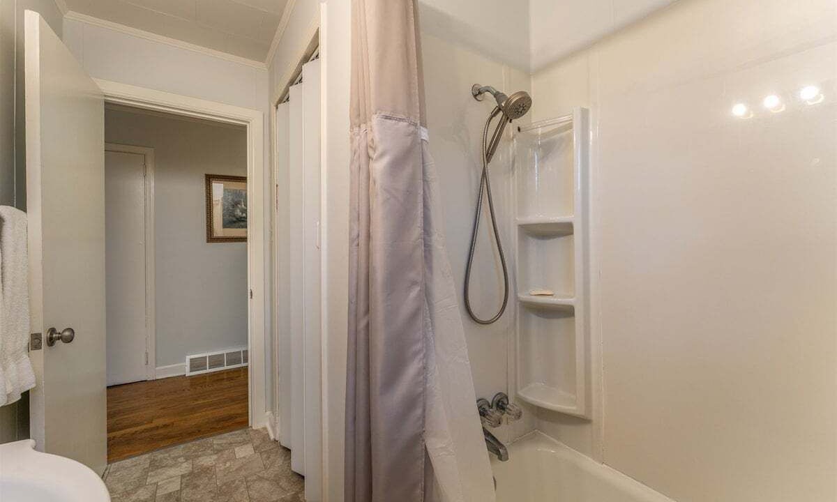 Photo of Bathroom in Brevard
