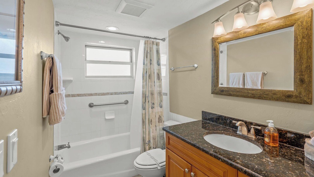 Photo of Bathroom in Siesta Key