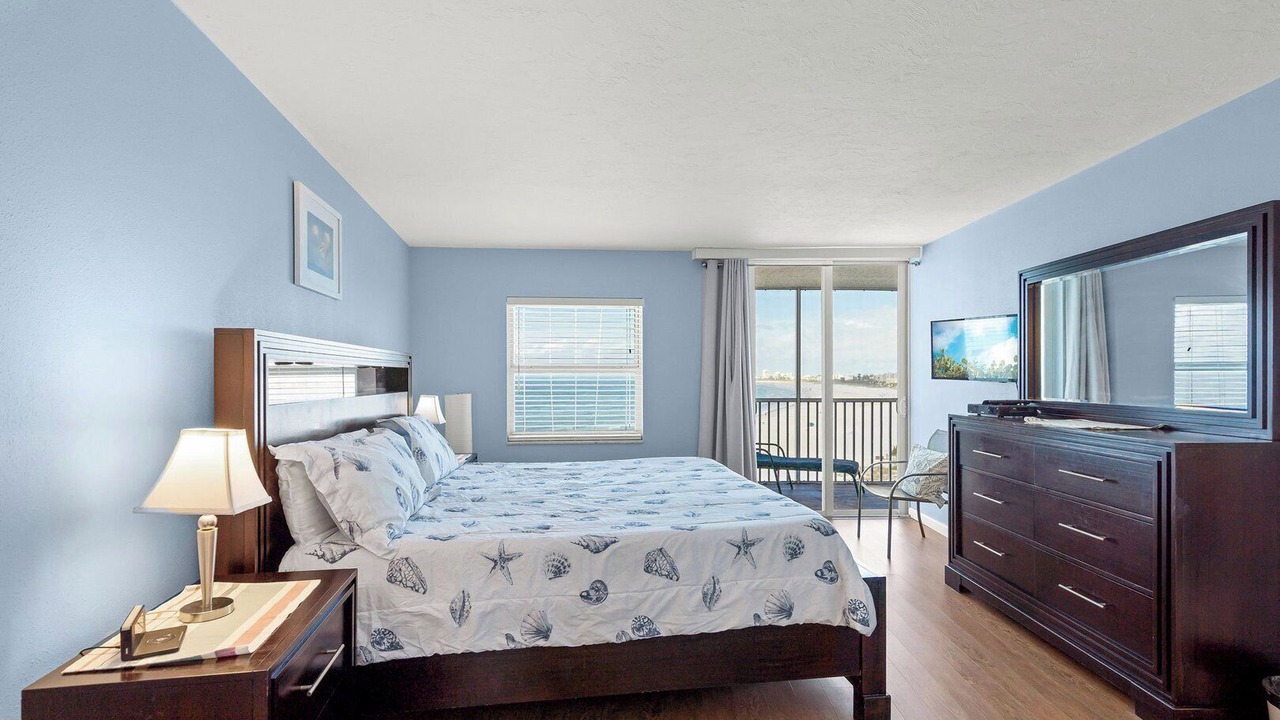 Photo of Bedroom in Siesta Key
