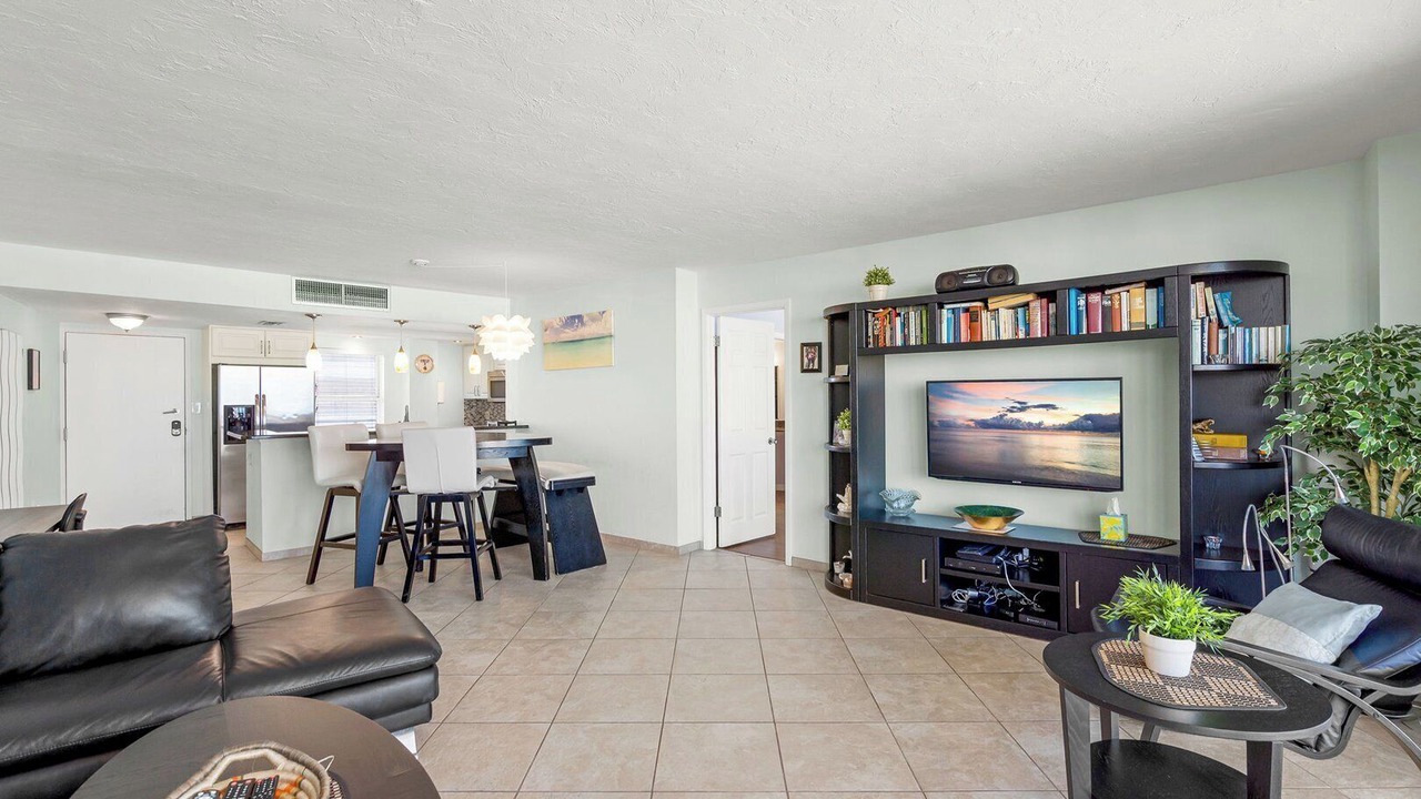 Photo of Livingroom in Siesta Key