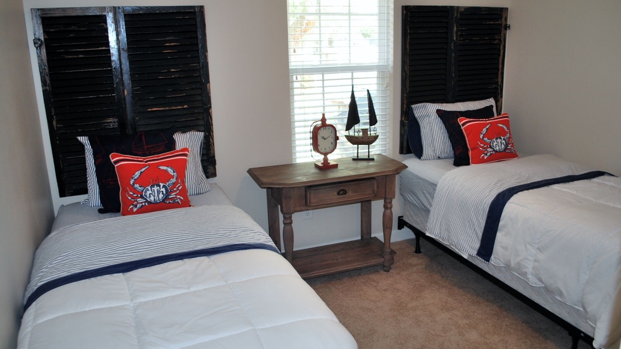 Photo of Bedroom in Long Beach