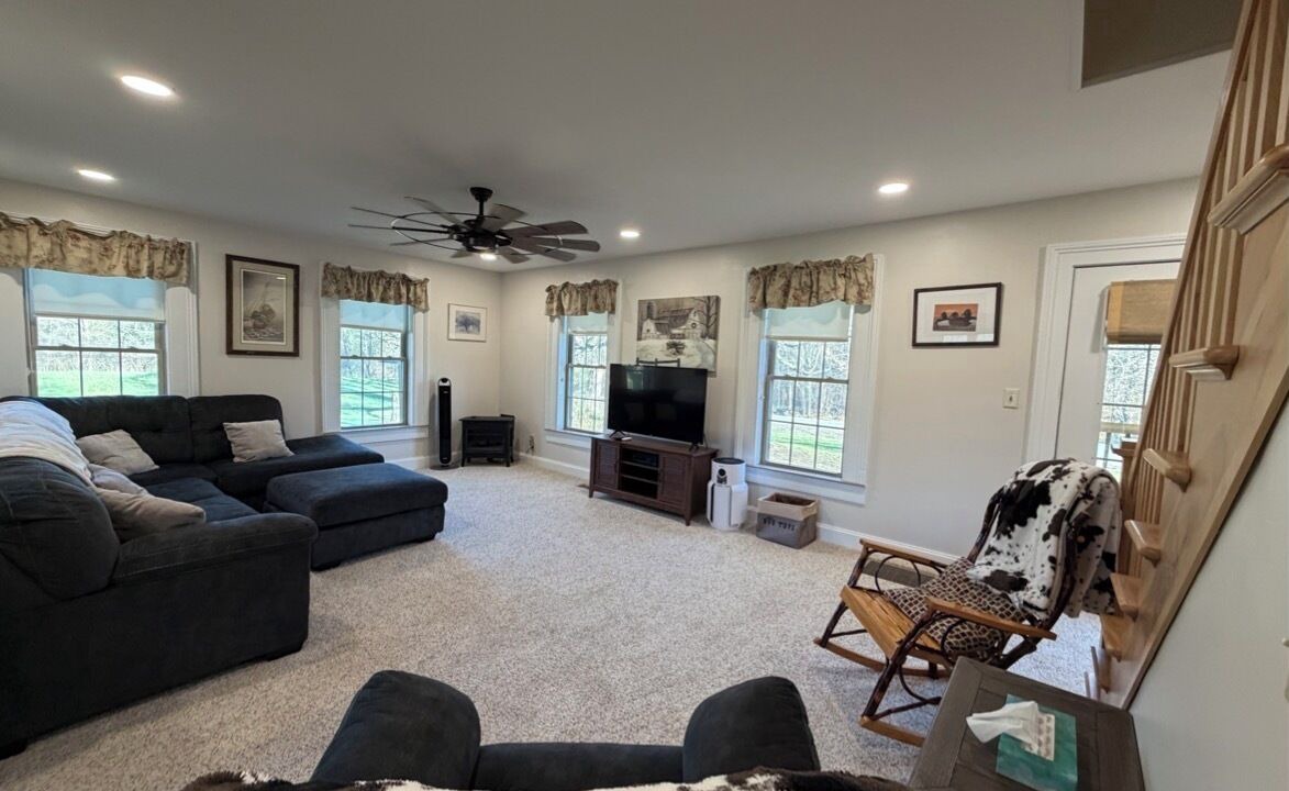 Photo of Livingroom in Colton