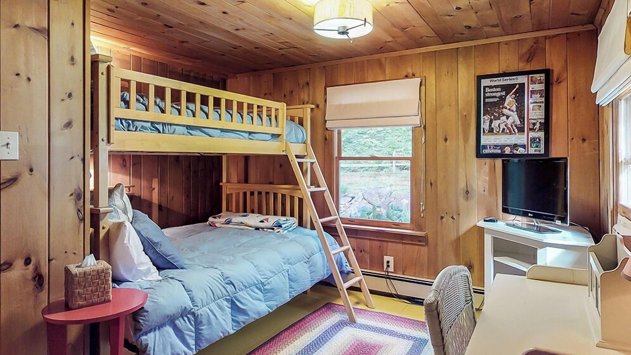 Photo of Others in Raymond